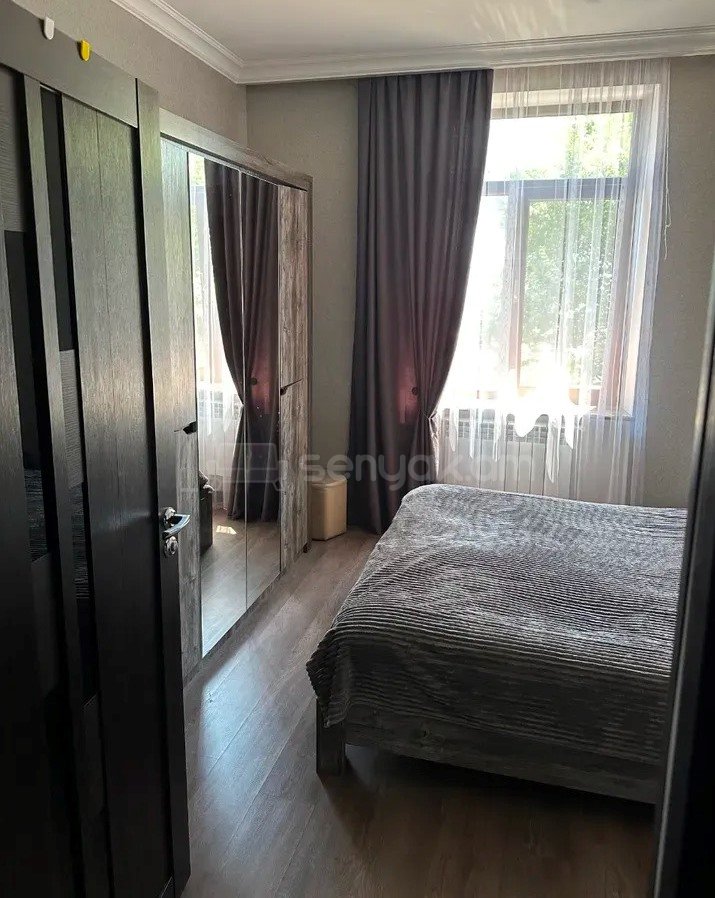 3 Սենյականոց Բնակարան Քարե Շենքում, 71քմ, 3/4 հարկ, Կապիտալ Վերանորոգված, Կահավորված, Արևկող