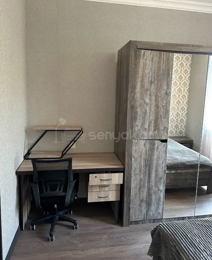 3 Սենյականոց Բնակարան Քարե Շենքում, 71քմ, 3/4 հարկ, Կապիտալ Վերանորոգված, Կահավորված, Արևկող