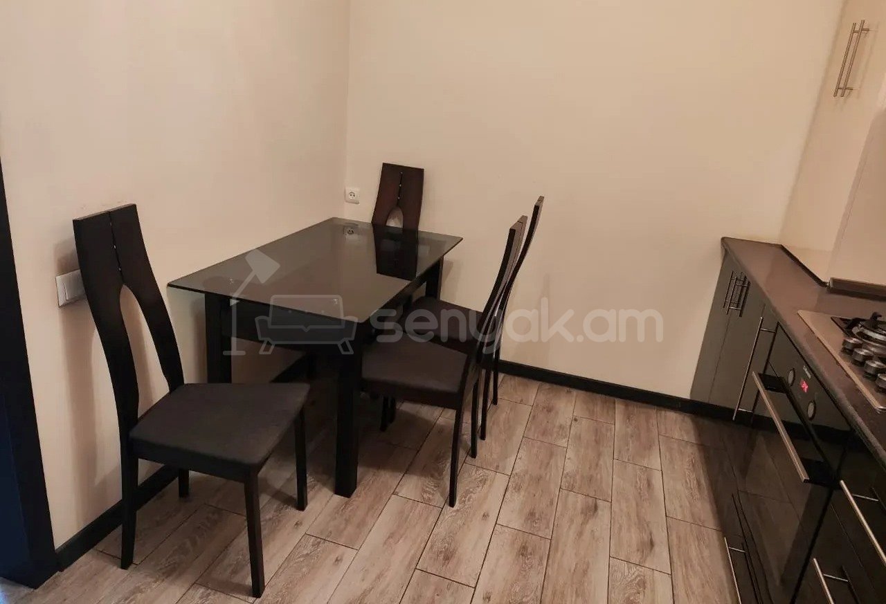 4 Սենյականոց Բնակարան Նորակառույցում, 72քմ, 14/14 հարկ, Կապիտալ Վերանորոգված
