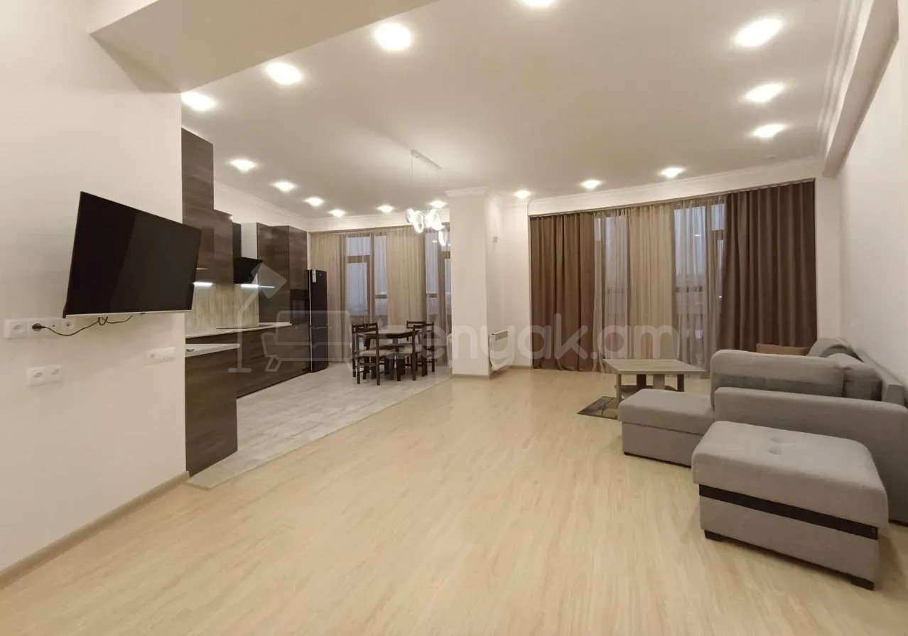 3 Սենյականոց Բնակարան Նորակառույցում, 100քմ, 10/10 հարկ, Կապիտալ Վերանորոգված