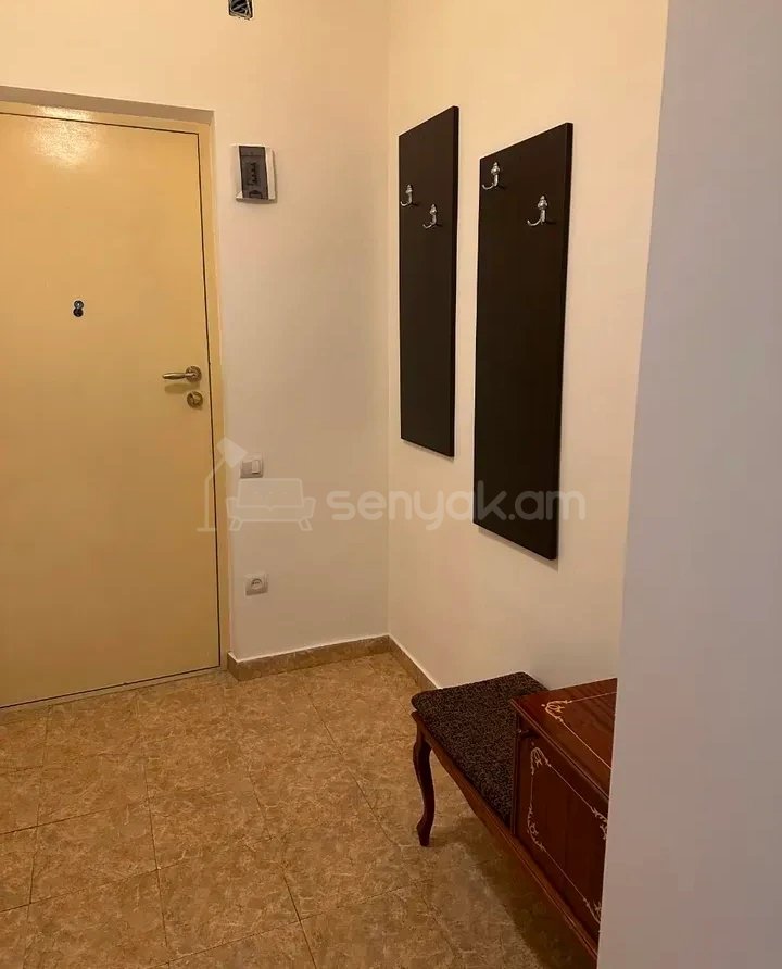 2 Սենյականոց Բնակարան, 68քմ, 5/18 հարկ, Կապիտալ Վերանորոգված, Կահավորված, Արևկող