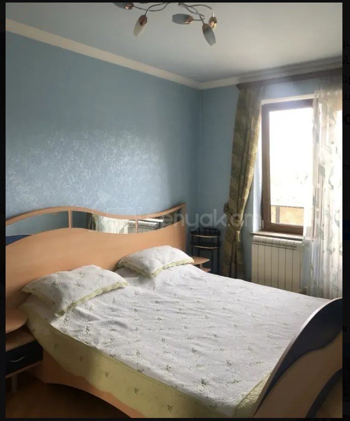 3 Սենյականոց Բնակարան Քարե Շենքում, 80քմ, 4/5 հարկ, Կապիտալ Վերանորոգված, Կահավորված