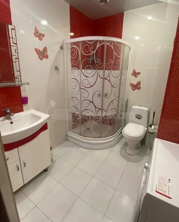 3 Սենյականոց Բնակարան Նորակառույցում, 85քմ, 14/18 հարկ, Դիզայներական Վերանորոգված, Կահավորված, Արևկող