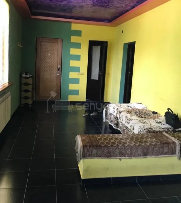 4 Սենյականոց Բնակարան Քարե Շենքում, 78քմ, 1/1 հարկ, Կապիտալ Վերանորոգված, Կահավորված, Արևկող