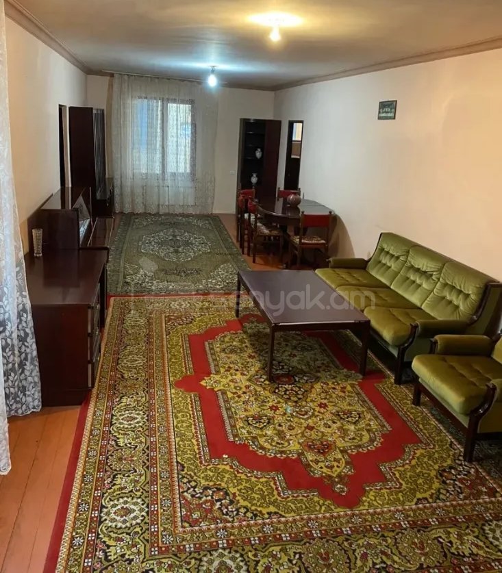 4 Սենյականոց Բնակարան Քարե Շենքում, 78քմ, 1/1 հարկ, Կապիտալ Վերանորոգված, Կահավորված, Արևկող
