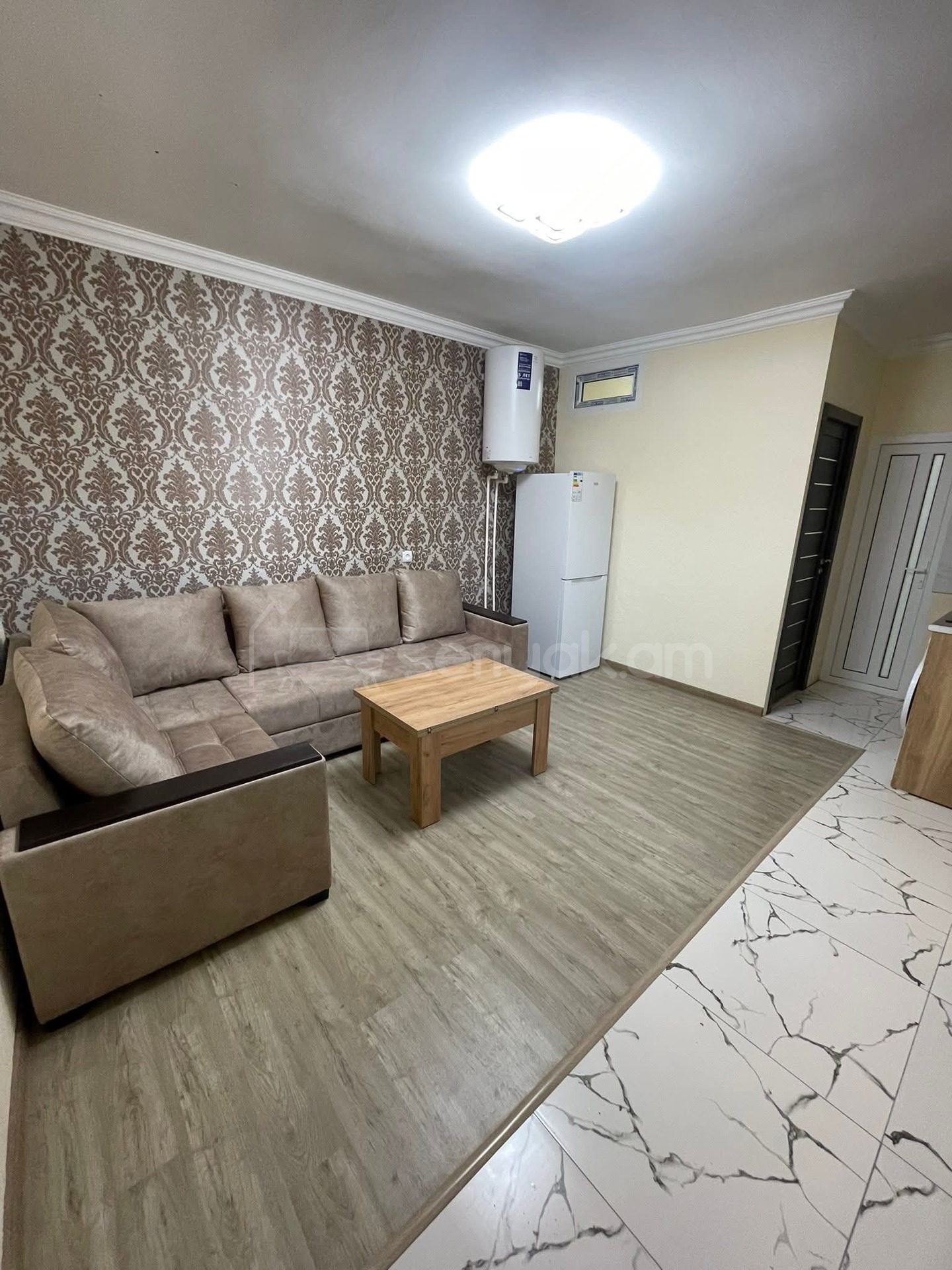 2 Սենյականոց Բնակարան Քարե Շենքում, 52քմ, 2/4 հարկ, Կապիտալ Վերանորոգված, Կահավորված, Արևկող