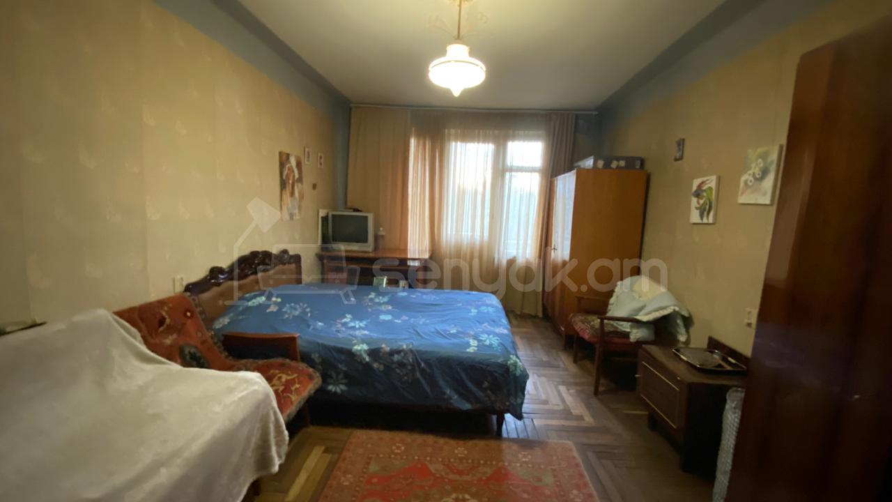 3 Սենյականոց Բնակարան, 74քմ, 3/4 հարկ, Պետական Վիճակում