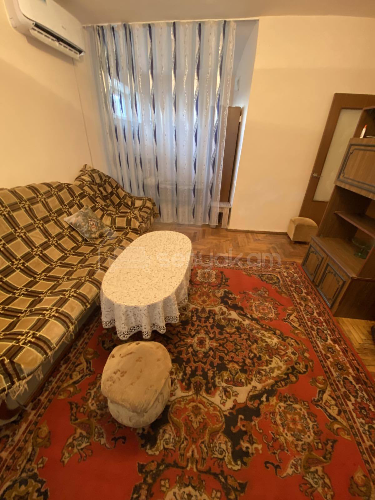 2 Սենյականոց Բնակարան Քարե Շենքում, 52քմ, 2/5 հարկ, Կոսմետիկ Վերանորոգված, Կահավորված, Արևկող