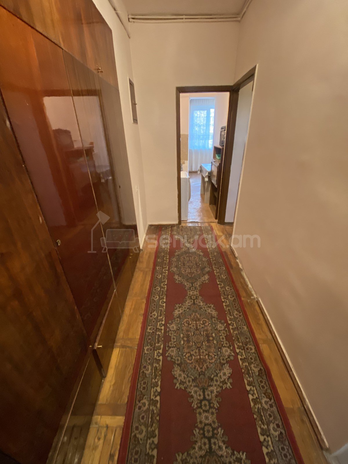 2 Սենյականոց Բնակարան Քարե Շենքում, 52քմ, 2/5 հարկ, Կոսմետիկ Վերանորոգված, Կահավորված, Արևկող