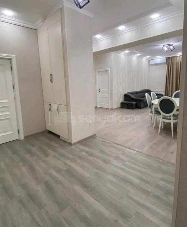 2 Սենյականոց Բնակարան Նորակառույցում, 71քմ, 3/9 հարկ, Դիզայներական Վերանորոգված, Կահավորված, Արևկող