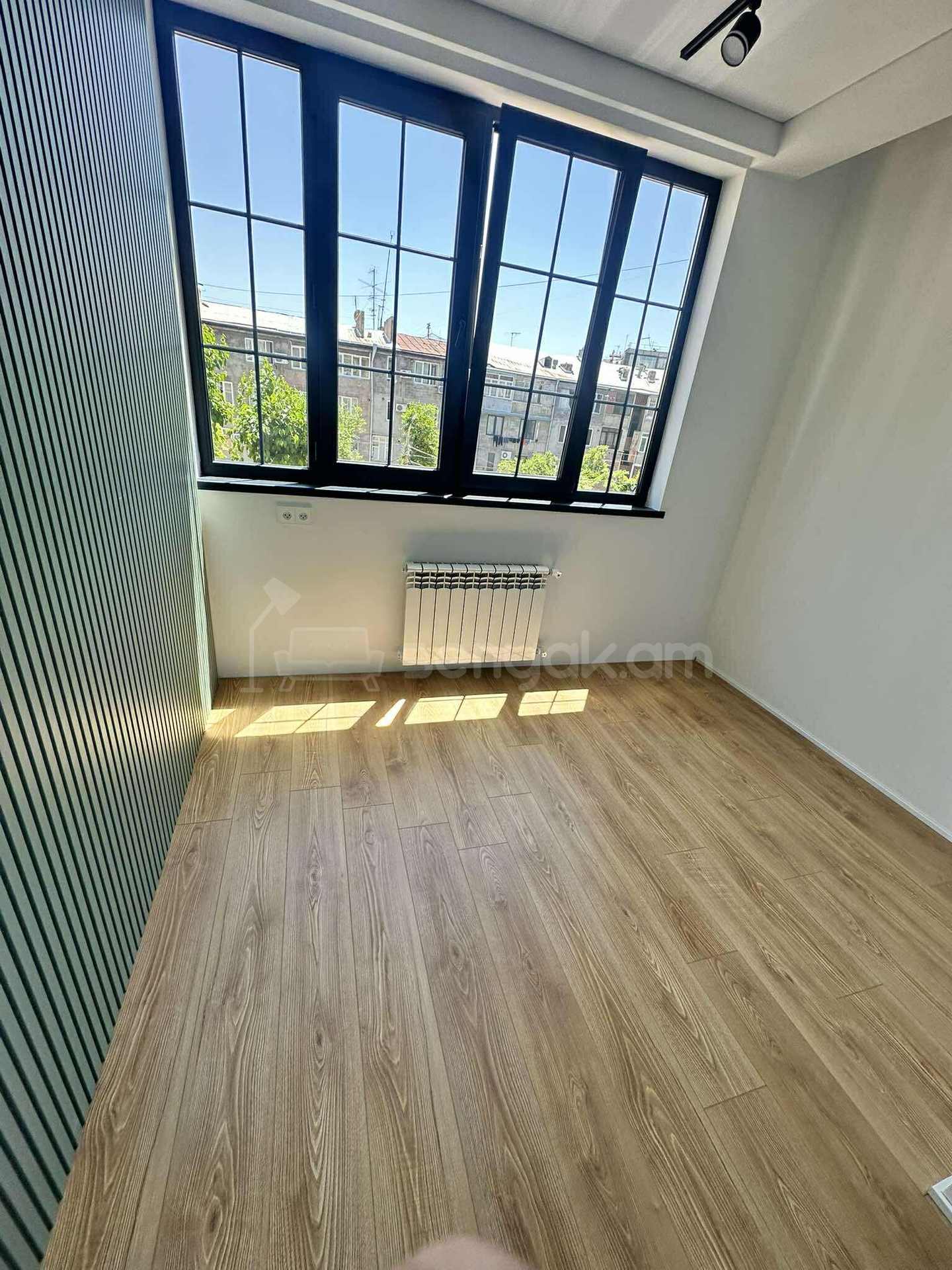 2 Սենյականոց Բնակարան Քարե Շենքում, 69քմ, 2/5 հարկ, Դիզայներական Վերանորոգված