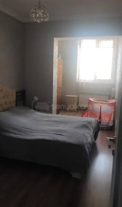 2 Սենյականոց Բնակարան, 43քմ, 12/13 հարկ, Կապիտալ Վերանորոգված, Մասամբ Կահավորված, Արևկող