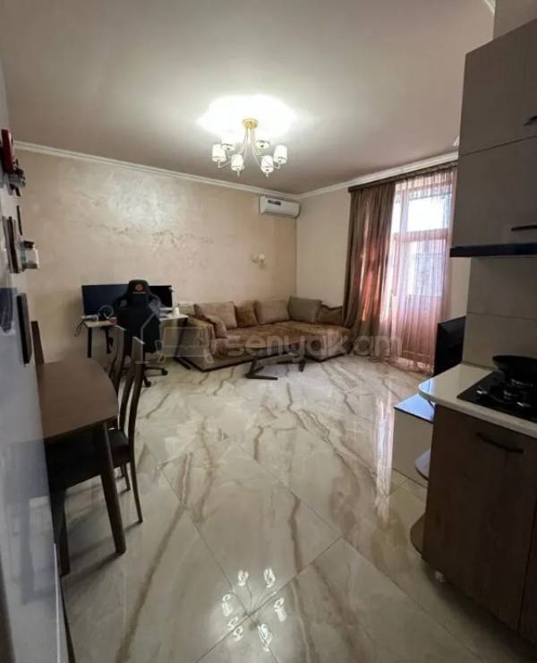 2 Սենյականոց Բնակարան Քարե Շենքում, 35քմ, 5/5 հարկ, Դիզայներական Վերանորոգված, Կահավորված, Արևկող