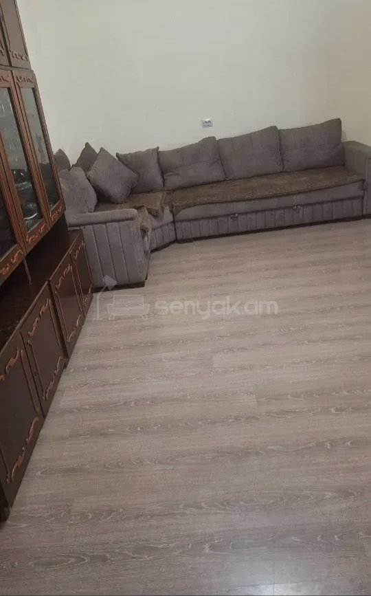 3 Սենյականոց Բնակարան, 77քմ, 9/9 հարկ, Նորմալ Վիճակում, Կահավորված, Արևկող