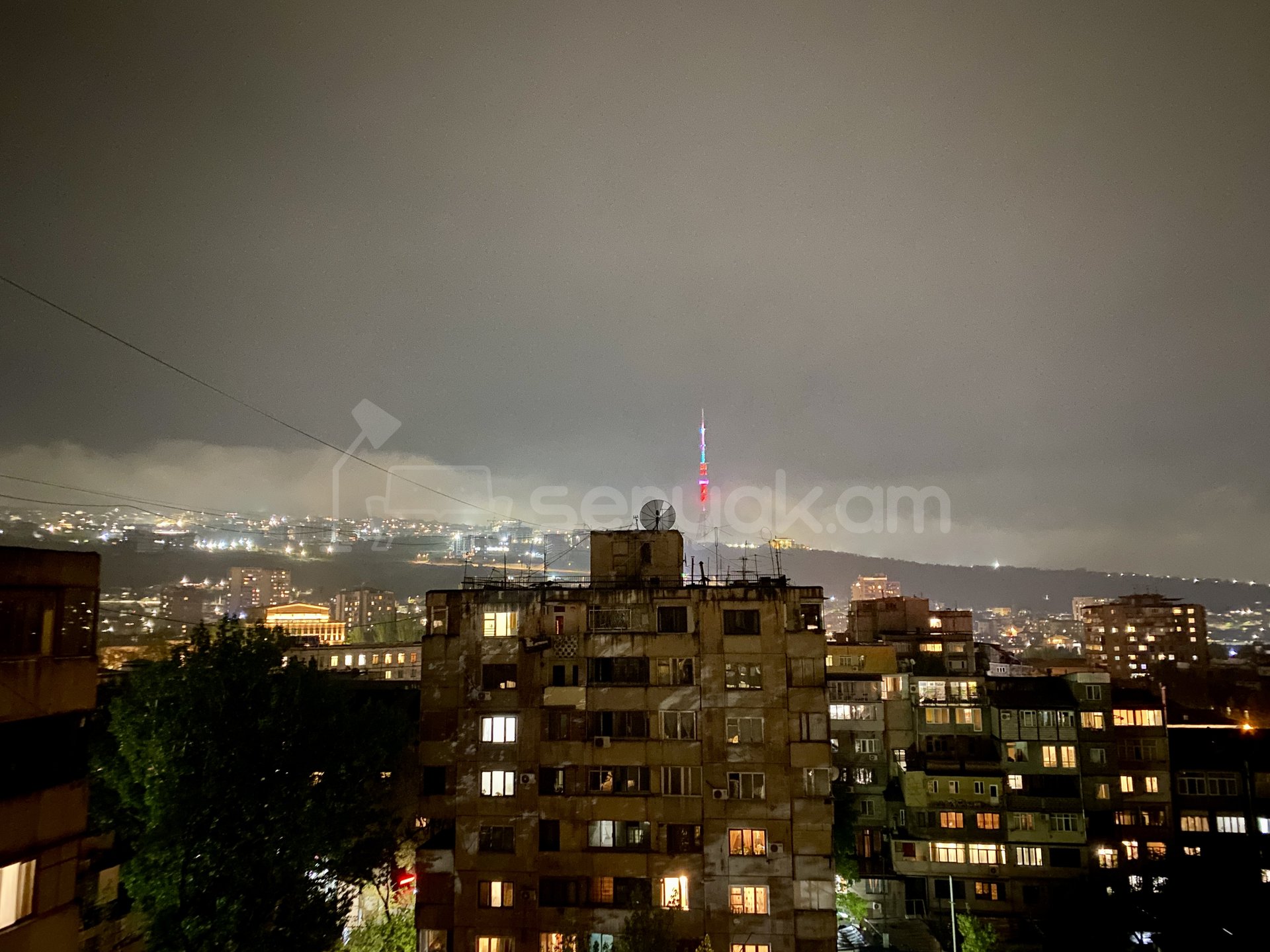 3 Սենյականոց Բնակարան, 80քմ, 10/10 հարկ, Կապիտալ Վերանորոգված