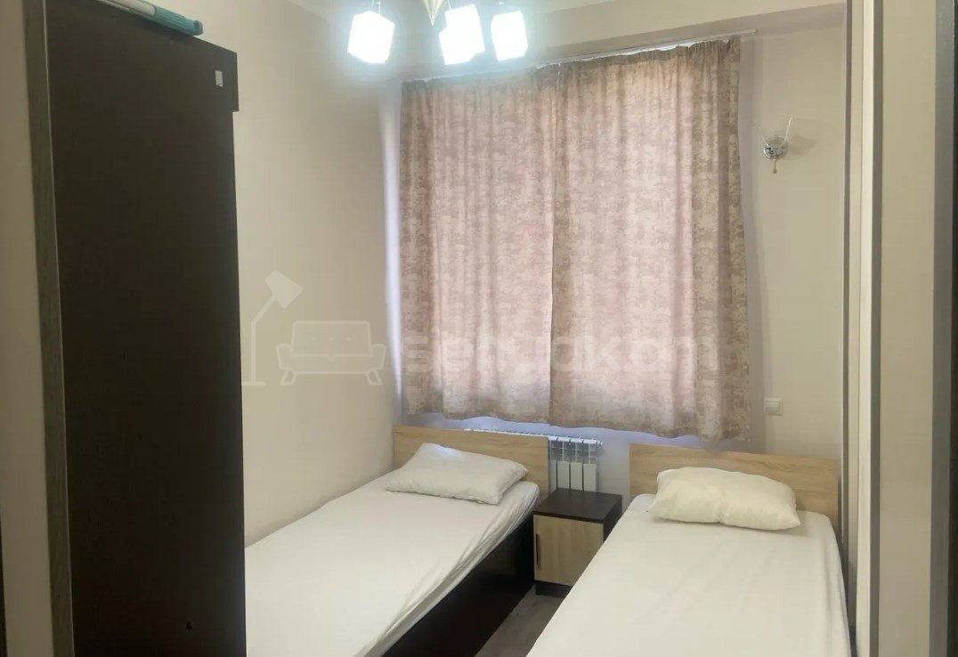 3 Սենյականոց Բնակարան Քարե Շենքում, 57քմ, 7/10 հարկ, Կապիտալ Վերանորոգված, Կահավորված, Արևկող