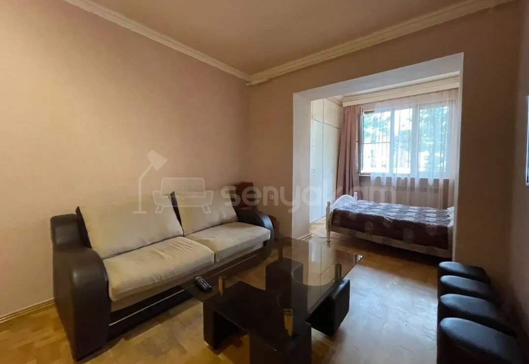 2 Սենյականոց Բնակարան Քարե Շենքում, 48քմ, 2/5 հարկ, Կապիտալ Վերանորոգված, Կահավորված, Արևկող