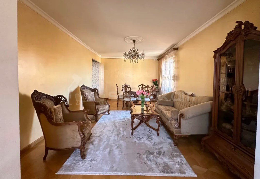 2 Սենյականոց Բնակարան, 67քմ, 9/10 հարկ, Կապիտալ Վերանորոգված, Կահավորված, Արևկող