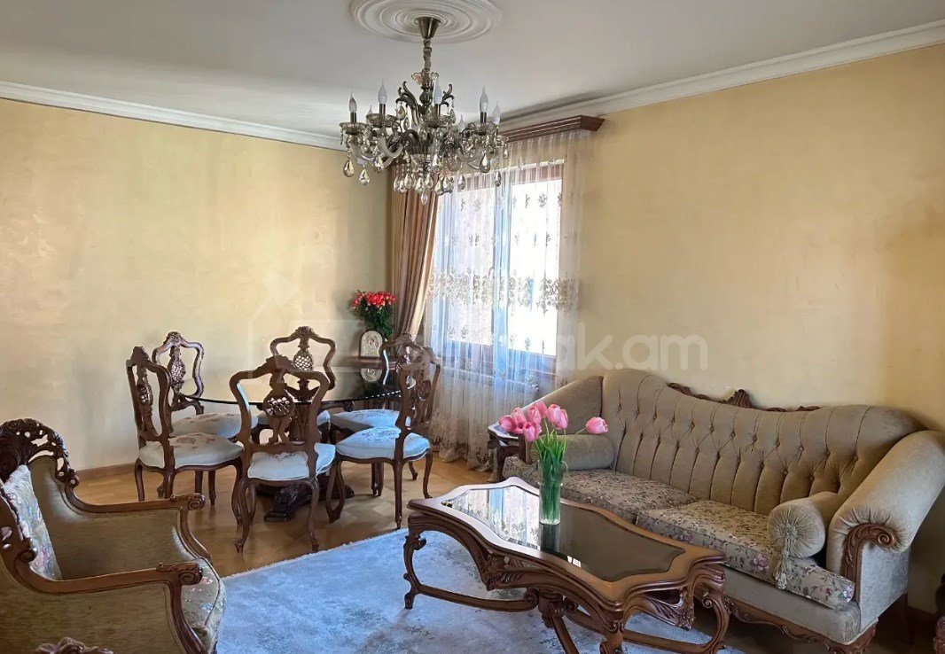 2 Սենյականոց Բնակարան, 67քմ, 9/10 հարկ, Կապիտալ Վերանորոգված, Կահավորված, Արևկող