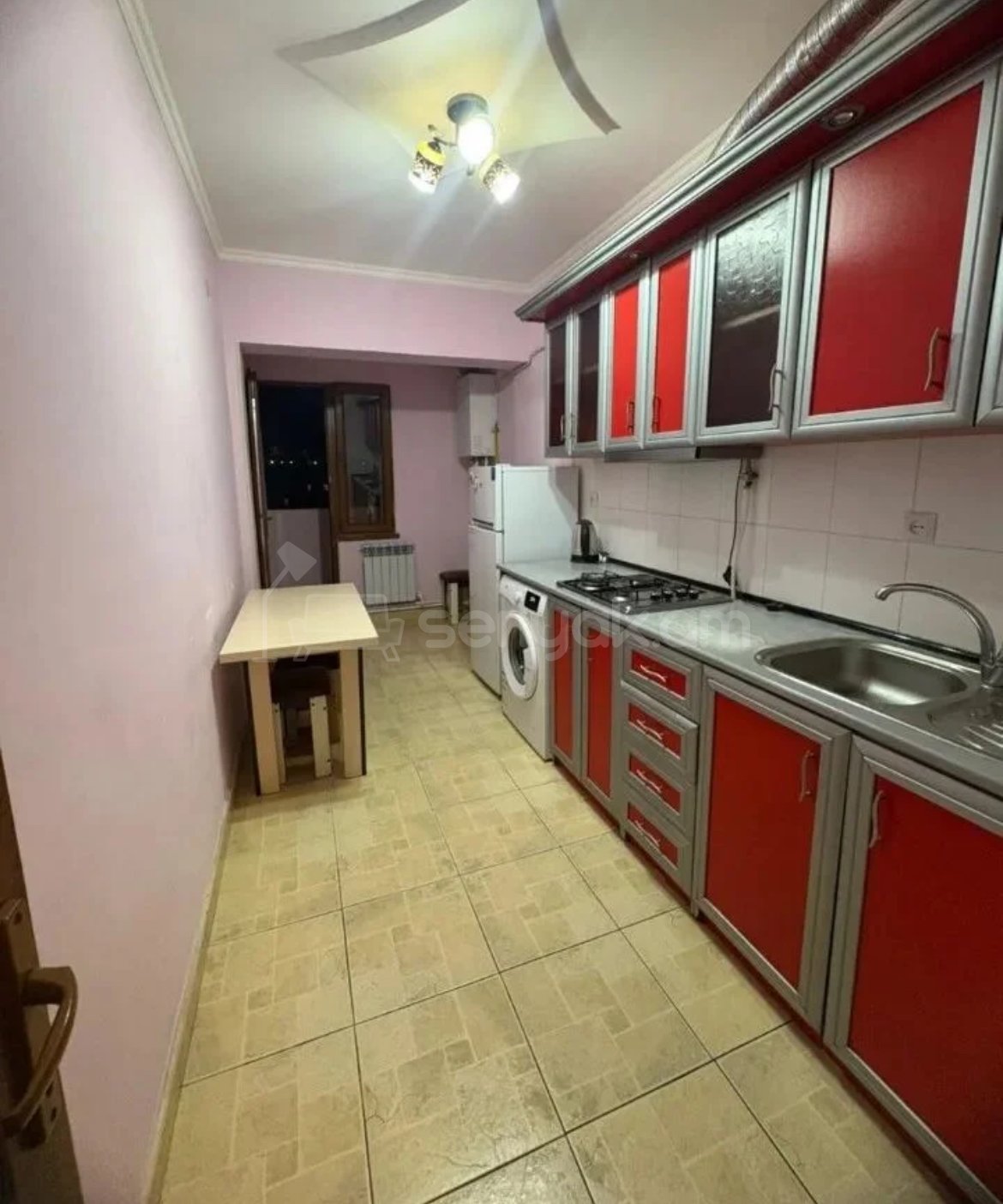 3 Սենյականոց Բնակարան Նորակառույցում, 81քմ, 11/11 հարկ, Կապիտալ Վերանորոգված, Կահավորված