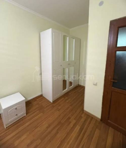 3 Սենյականոց Բնակարան, 81քմ, 11/11 հարկ, Կապիտալ Վերանորոգված, Կահավորված