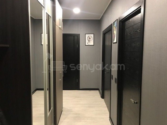 2 Սենյականոց Բնակարան, 55քմ, 3/5 հարկ, Կապիտալ Վերանորոգված