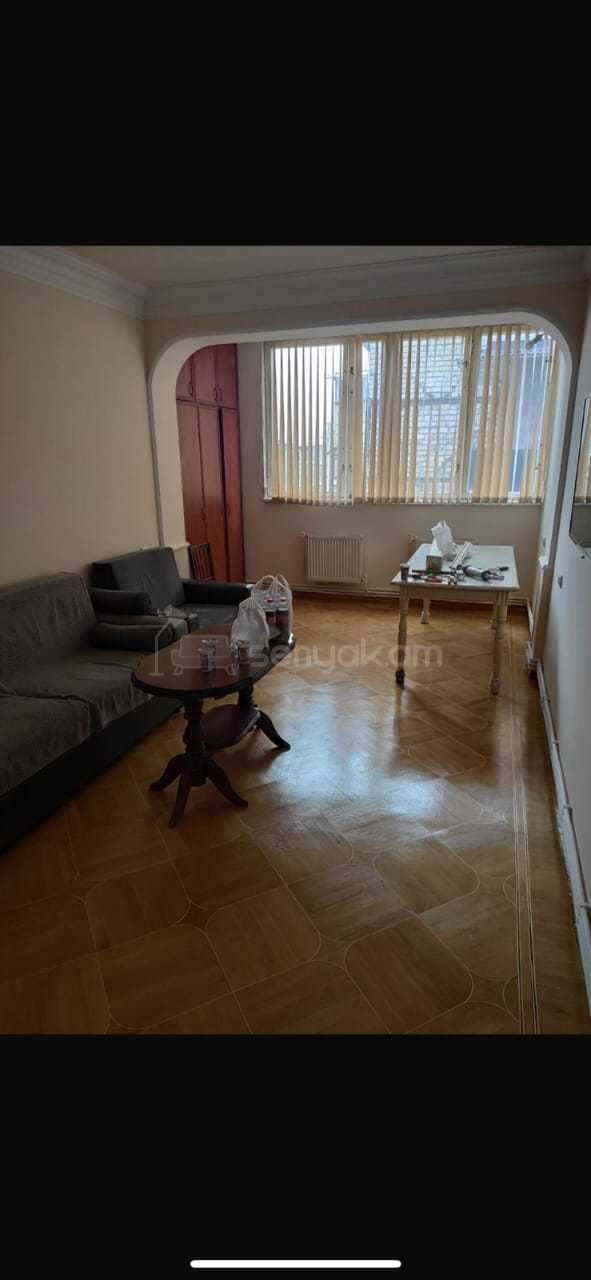 1 Սենյականոց Բնակարան Քարե Շենքում, 45քմ, 2/5 հարկ, Նորմալ Վիճակում, Կահավորված