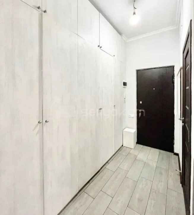 2 Սենյականոց Բնակարան, 37քմ, 2/9 հարկ, Կապիտալ Վերանորոգված, Կահավորված, Արևկող
