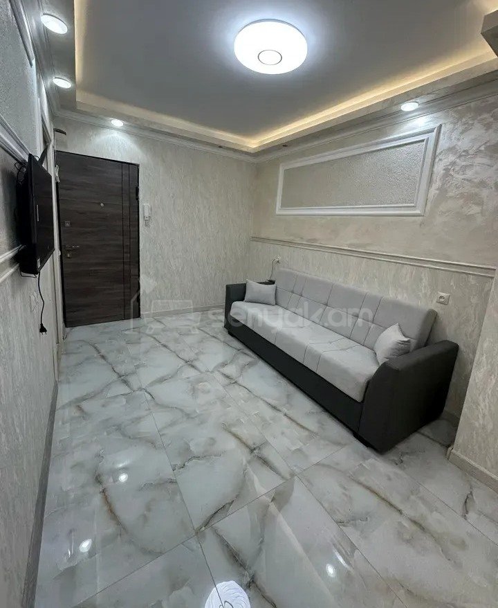 2 Սենյականոց Բնակարան Քարե Շենքում, 57քմ, 2/5 հարկ, Կապիտալ Վերանորոգված