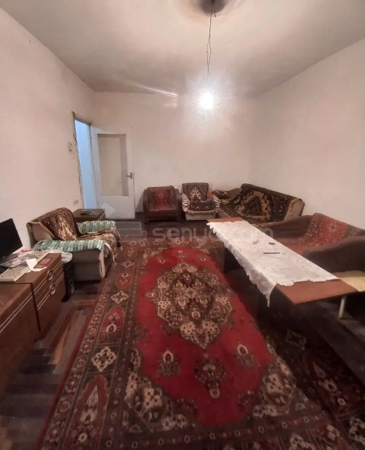 2 Սենյականոց Բնակարան, 70քմ, 1/9 հարկ, Պետական Վիճակում