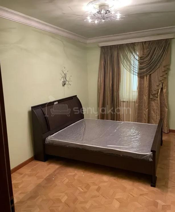 3 Սենյականոց Բնակարան, 100քմ, 3/9 հարկ, Կապիտալ Վերանորոգված, Կահավորված, Արևկող