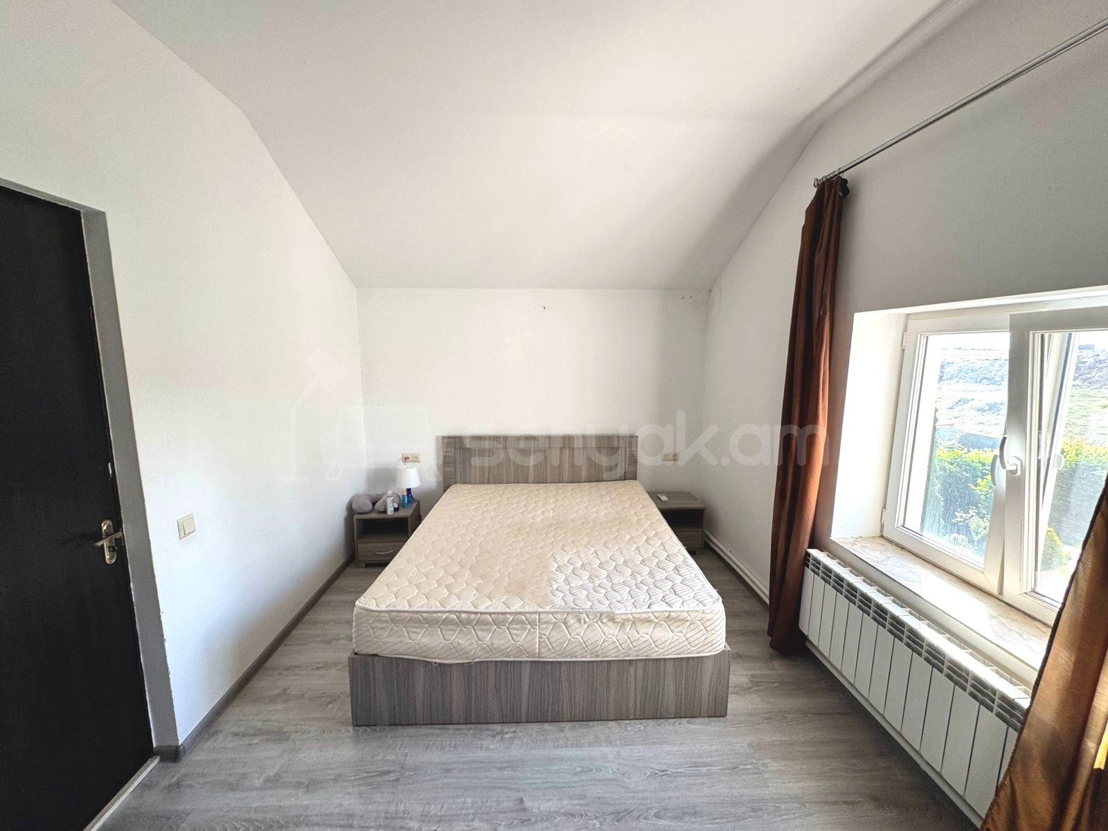 3 Սենյականոց Սեփական Տուն, 100քմ, Կապիտալ Վերանորոգված, Կահավորված