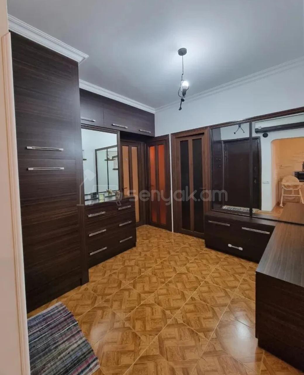 3 Սենյականոց Բնակարան, 75քմ, 9/9 հարկ, Կապիտալ Վերանորոգված