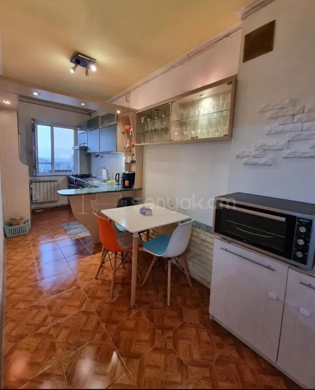 3 Սենյականոց Բնակարան, 75քմ, 9/9 հարկ, Կապիտալ Վերանորոգված