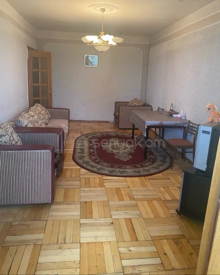 2 Սենյականոց Բնակարան, 60քմ, 4/9 հարկ, Կապիտալ Վերանորոգված, Կահավորված, Արևկող