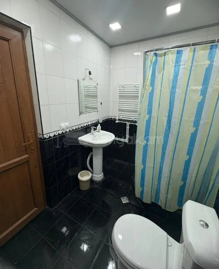 3 Սենյականոց Բնակարան, 81քմ, 11/11 հարկ, Կապիտալ Վերանորոգված