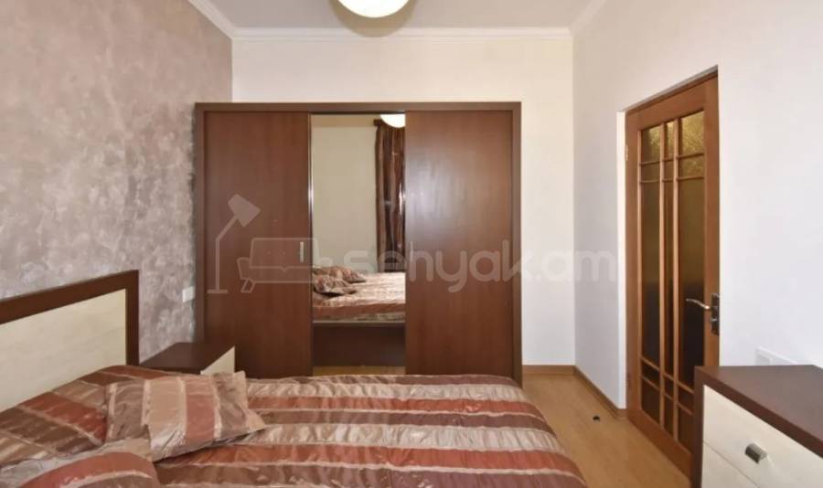 2 Սենյականոց Բնակարան, 42քմ, 11/14 հարկ, Կապիտալ Վերանորոգված, Կահավորված, Արևկող