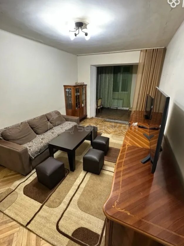 4 Սենյականոց Բնակարան Քարե Շենքում, 95քմ, 4/5 հարկ, Կոսմետիկ Վերանորոգված, Կահավորված, Արևկող