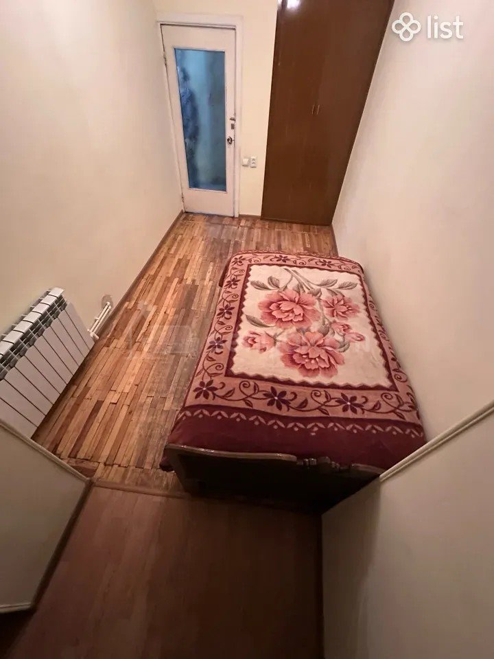 4 Սենյականոց Բնակարան Քարե Շենքում, 95քմ, 4/5 հարկ, Կոսմետիկ Վերանորոգված, Կահավորված, Արևկող