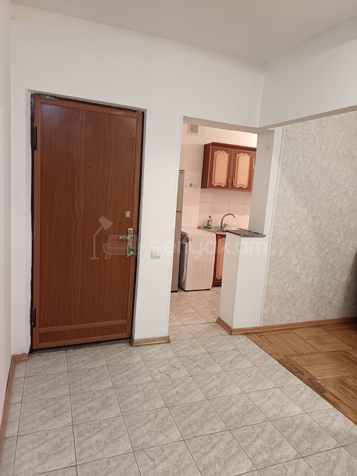 3 Սենյականոց Բնակարան, 80քմ, 9/9 հարկ, Կոսմետիկ Վերանորոգված, Կահավորված, Արևկող