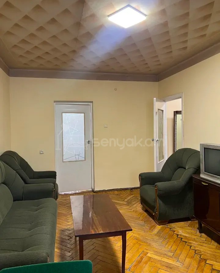 2 Սենյականոց Բնակարան Քարե Շենքում, 70քմ, 2/5 հարկ, Կապիտալ Վերանորոգված, Կահավորված