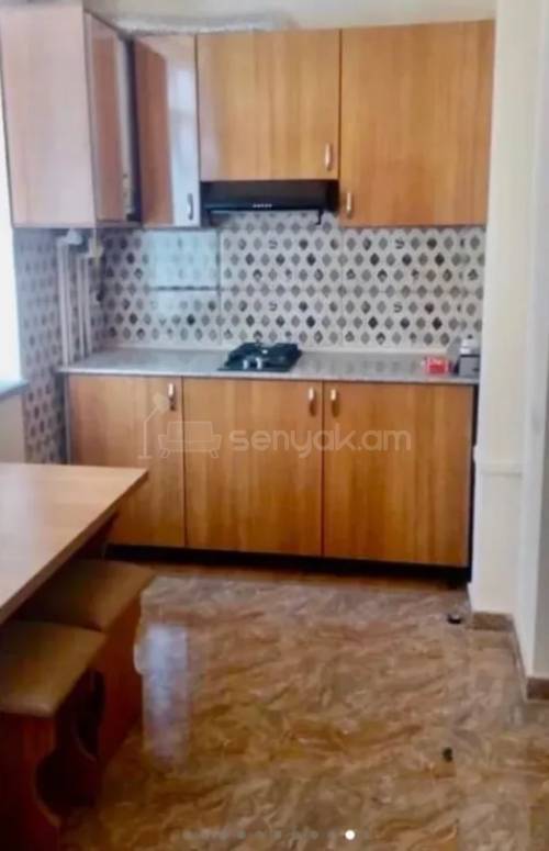 2 Սենյականոց Բնակարան Քարե Շենքում, 58քմ, 1/5 հարկ, Դիզայներական Վերանորոգված, Կահավորված, Արևկող