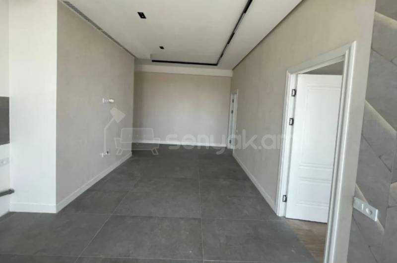 3 Սենյականոց Բնակարան Նորակառույցում, 80քմ, 13/18 հարկ, Դիզայներական Վերանորոգված
