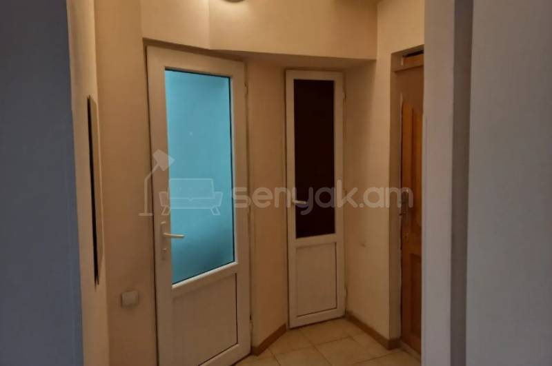 1 Սենյականոց Բնակարան, 43քմ, 7/10 հարկ, Կոսմետիկ Վերանորոգված, Կահավորված, Արևկող