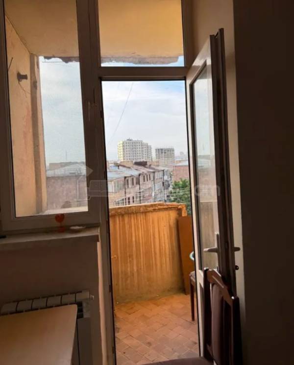 3 Սենյականոց Բնակարան, 70քմ, 6/11 հարկ, Կոսմետիկ Վերանորոգված, Կահավորված, Արևկող