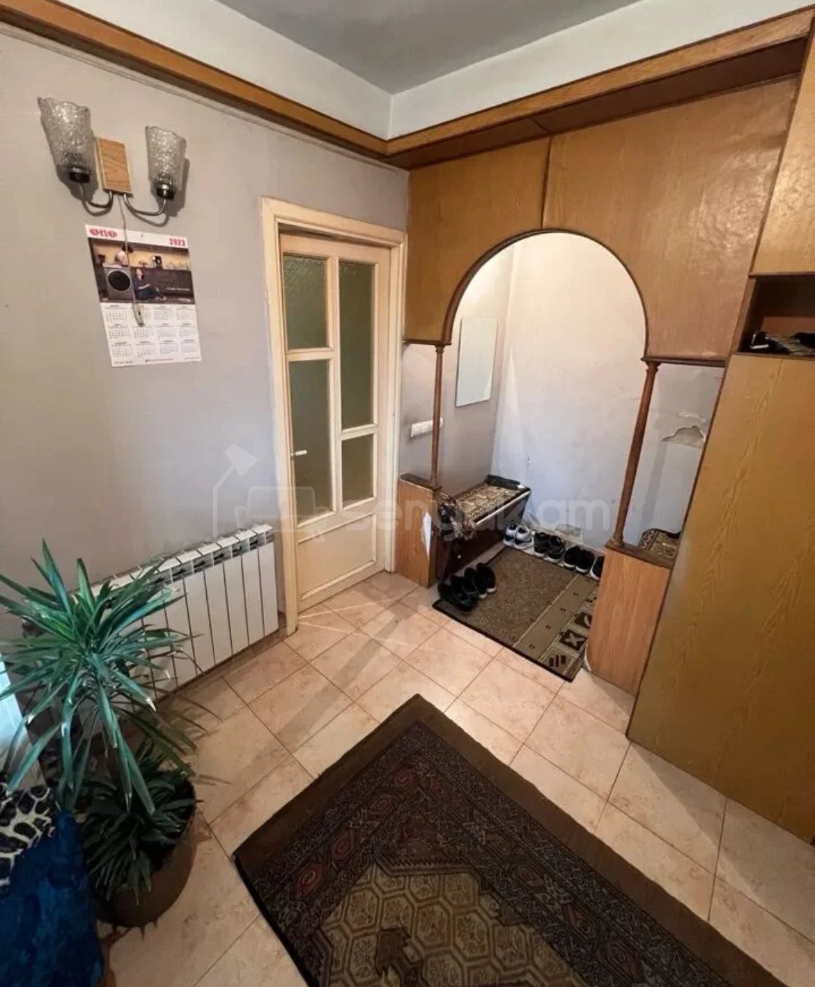 3 Սենյականոց Բնակարան Քարե Շենքում, 93քմ, 2/5 հարկ, Կոսմետիկ Վերանորոգված