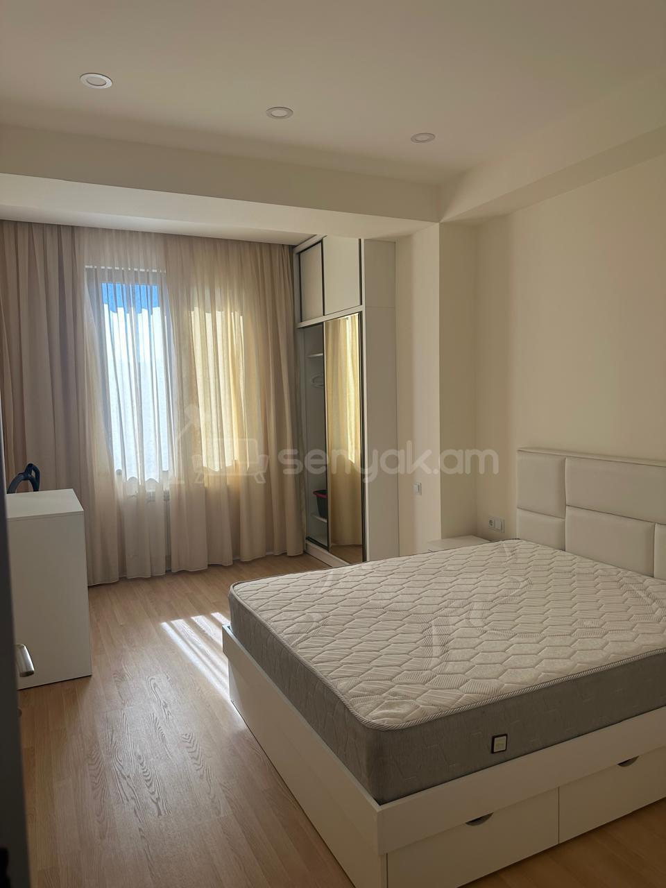 4 Սենյականոց Բնակարան, 96քմ, 6/11 հարկ, Դիզայներական Վերանորոգված, Կահավորված, Արևկող