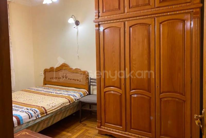 2 Սենյականոց Բնակարան Քարե Շենքում, 51քմ, 1/7 հարկ, Կոսմետիկ Վերանորոգված, Կահավորված, Արևկող