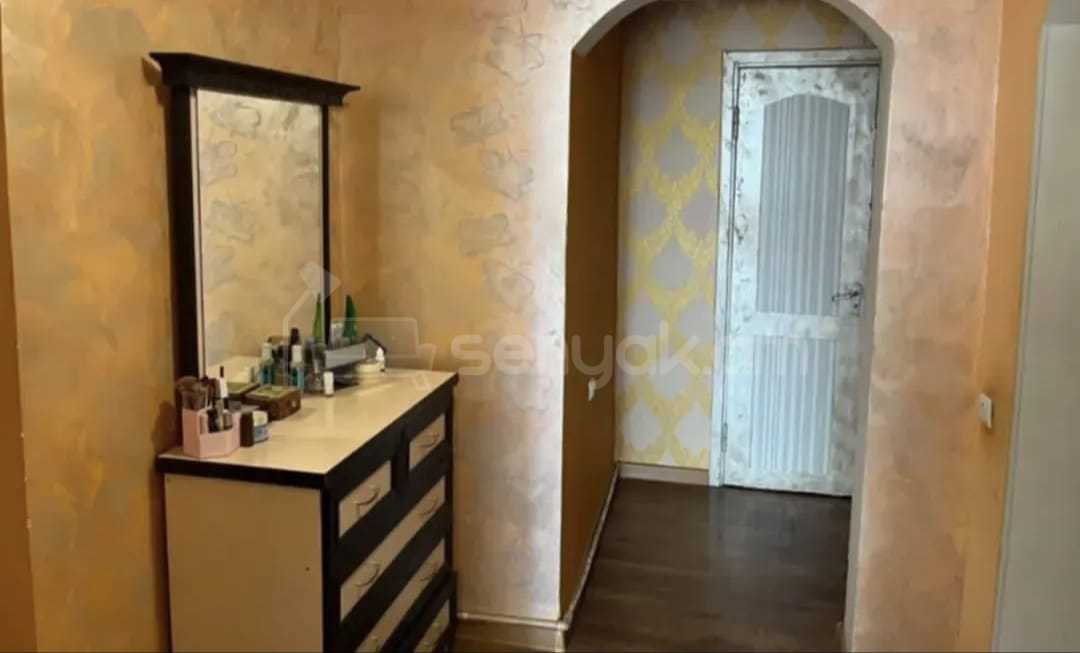 3 Սենյականոց Բնակարան, 56քմ, 7/9 հարկ, Նորմալ Վիճակում