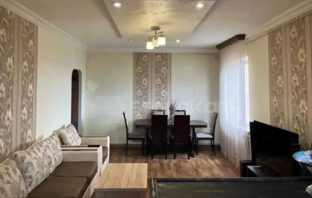 3 Սենյականոց Բնակարան, 56քմ, 7/9 հարկ, Նորմալ Վիճակում